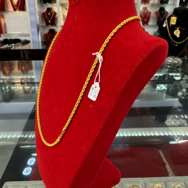 22karat chain 8.5g