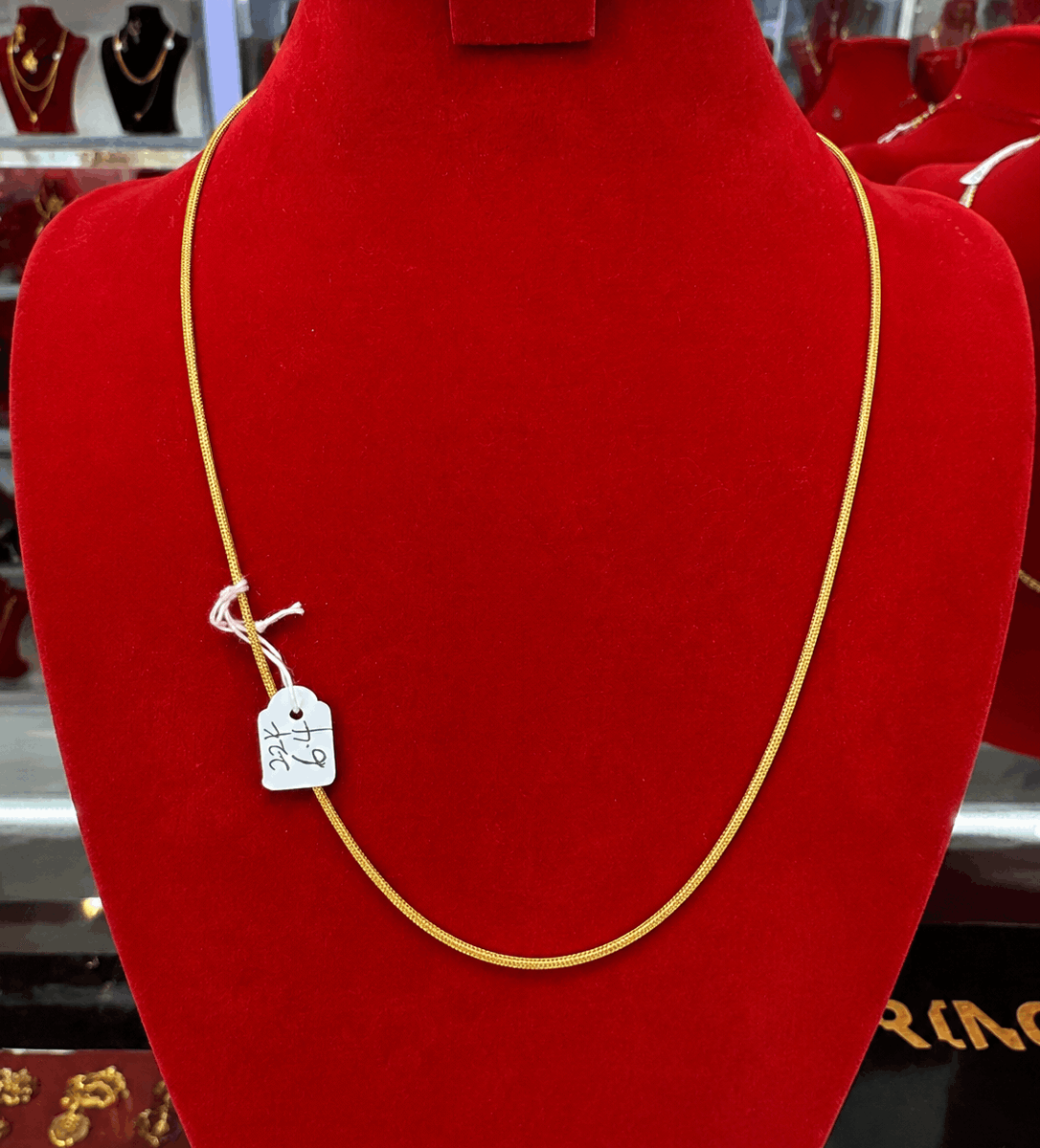 22K Gold Herringbone Chain Necklace – 6.4g