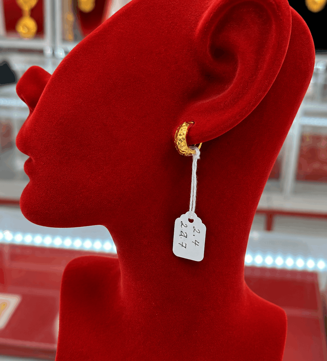 22K Gold Textured Hoop Earrings – 2.7g mannequin view