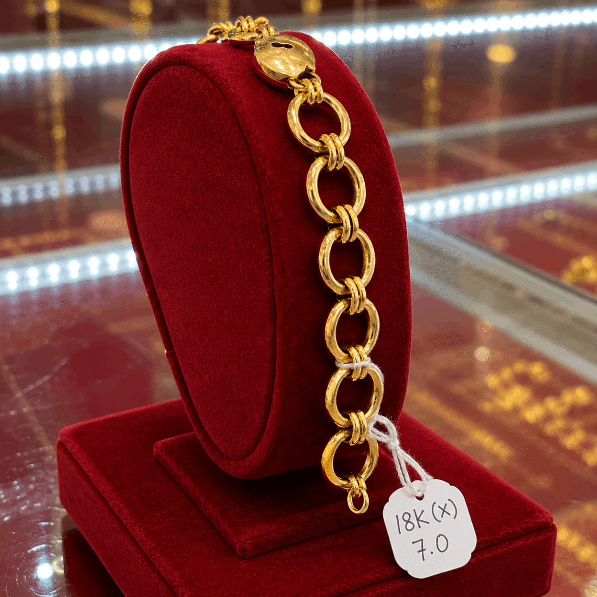 18K yellow gold oval link bracelet