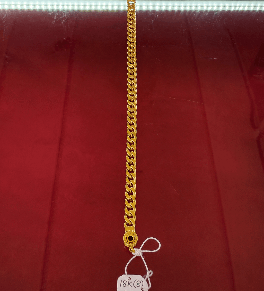 18K yellow gold Cuban curb link bracelet,