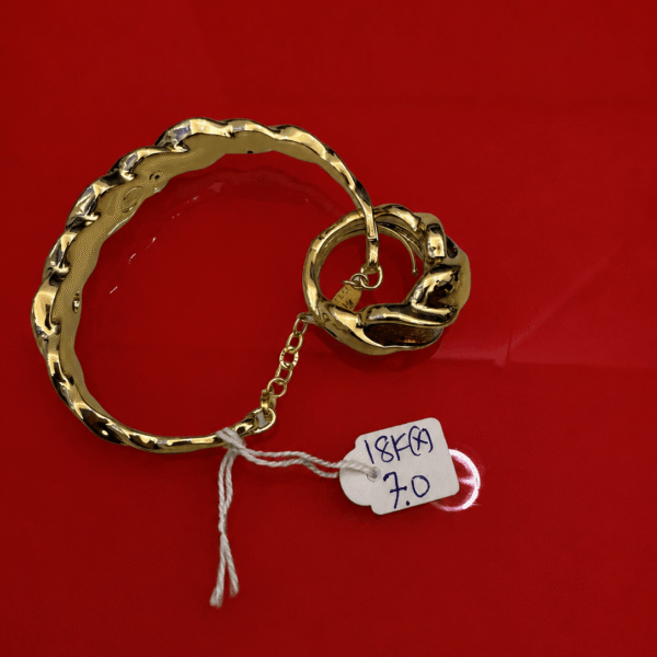 18K Gold Textured Bangle (7.0g)