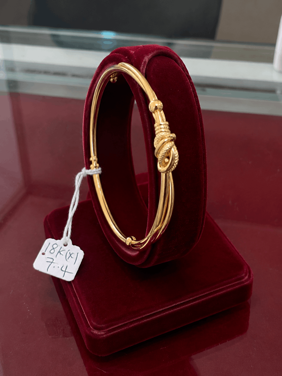 bangle 1180 18K Gold Twisted Knot Bangle – 7.4g