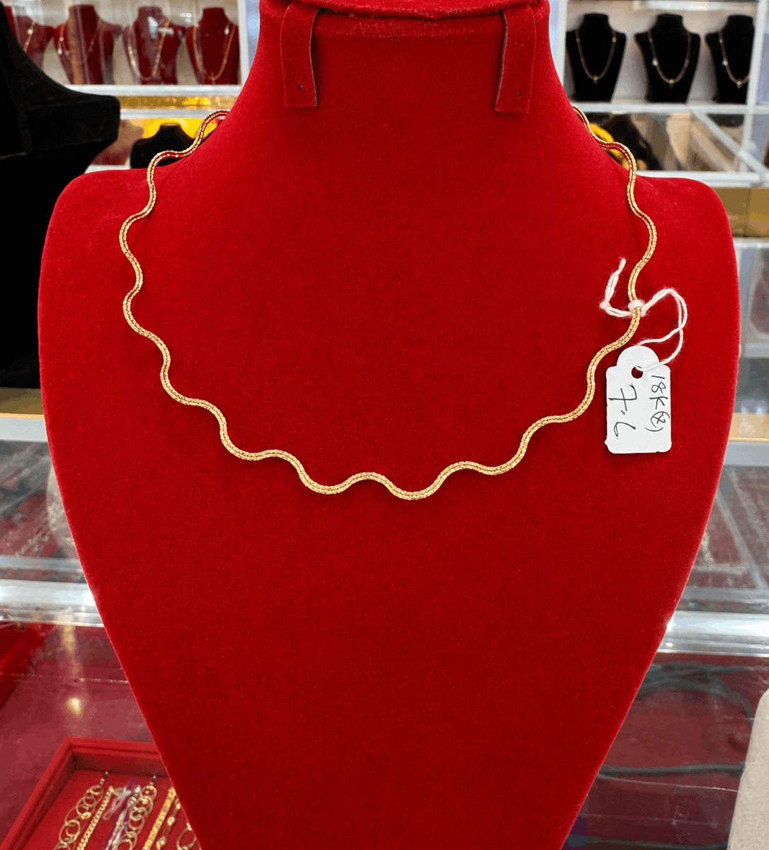 18K Yellow Gold Wavy Snake Chain Necklace