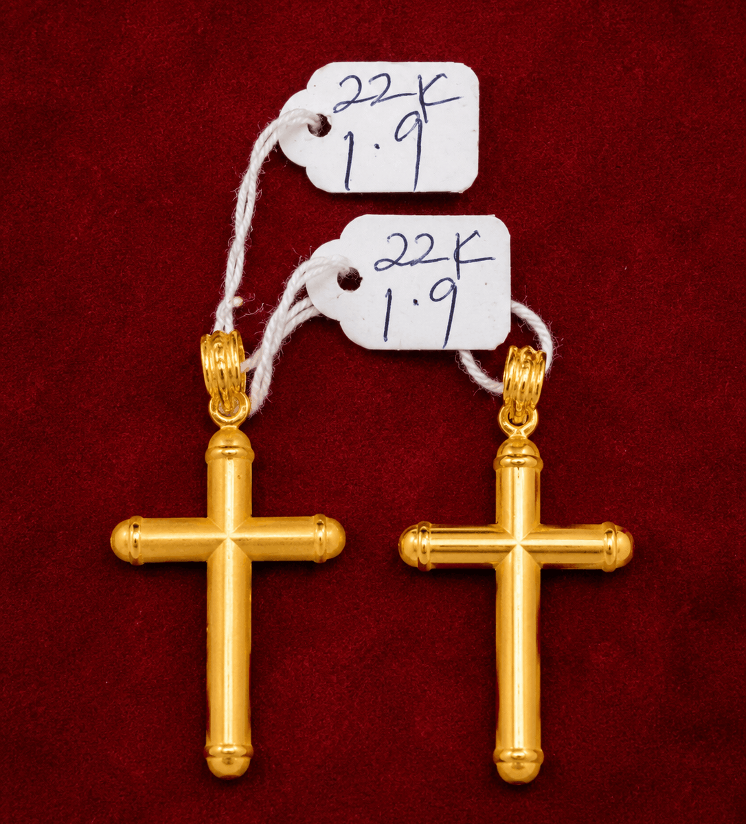 22K Yellow Gold Cross Pendant 1.9g