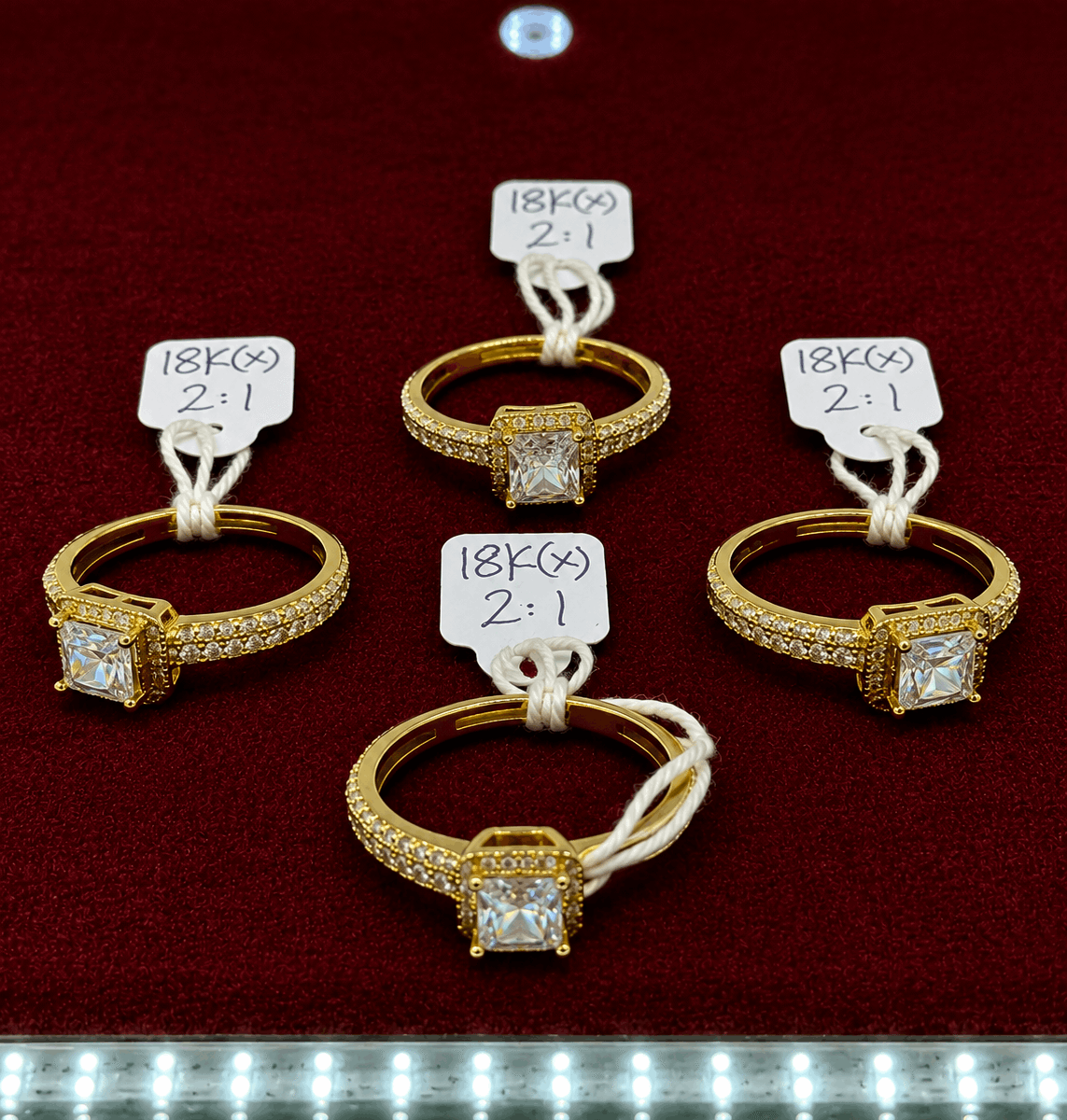 18K Gold Princess-Cut Halo Ring – 2.1g