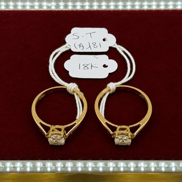 18K Gold Classic Solitaire Ring