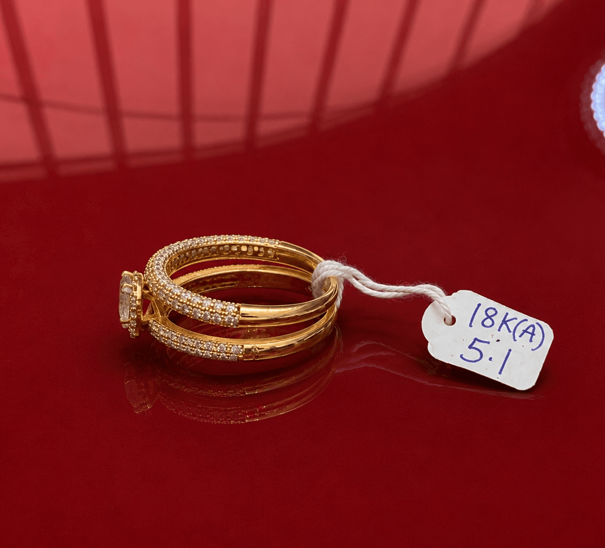 18K Gold Halo Bridal Ring Set – 5.5g