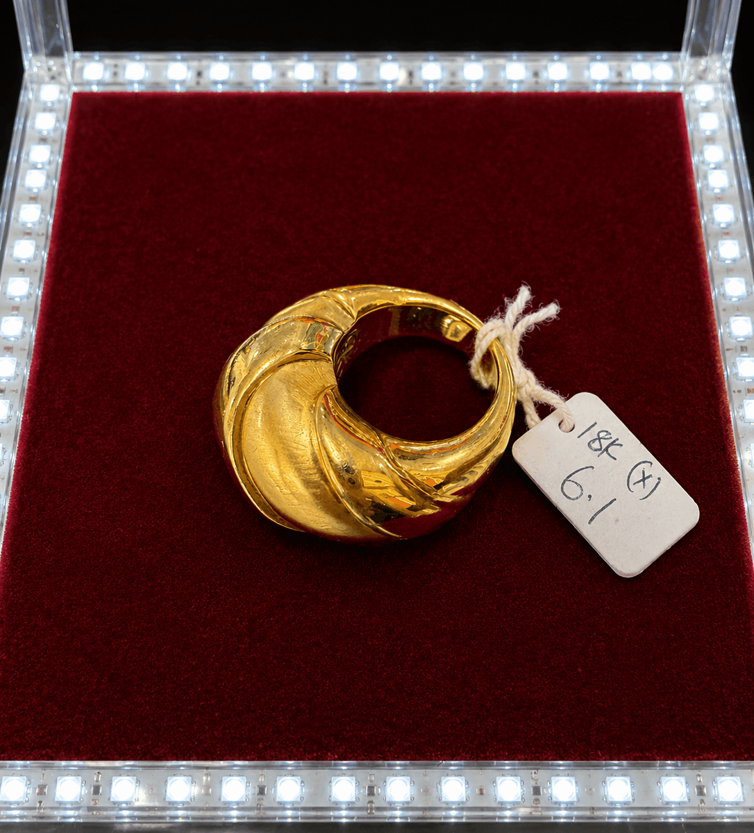 18K Gold Twisted Dome Ring – 6.1g