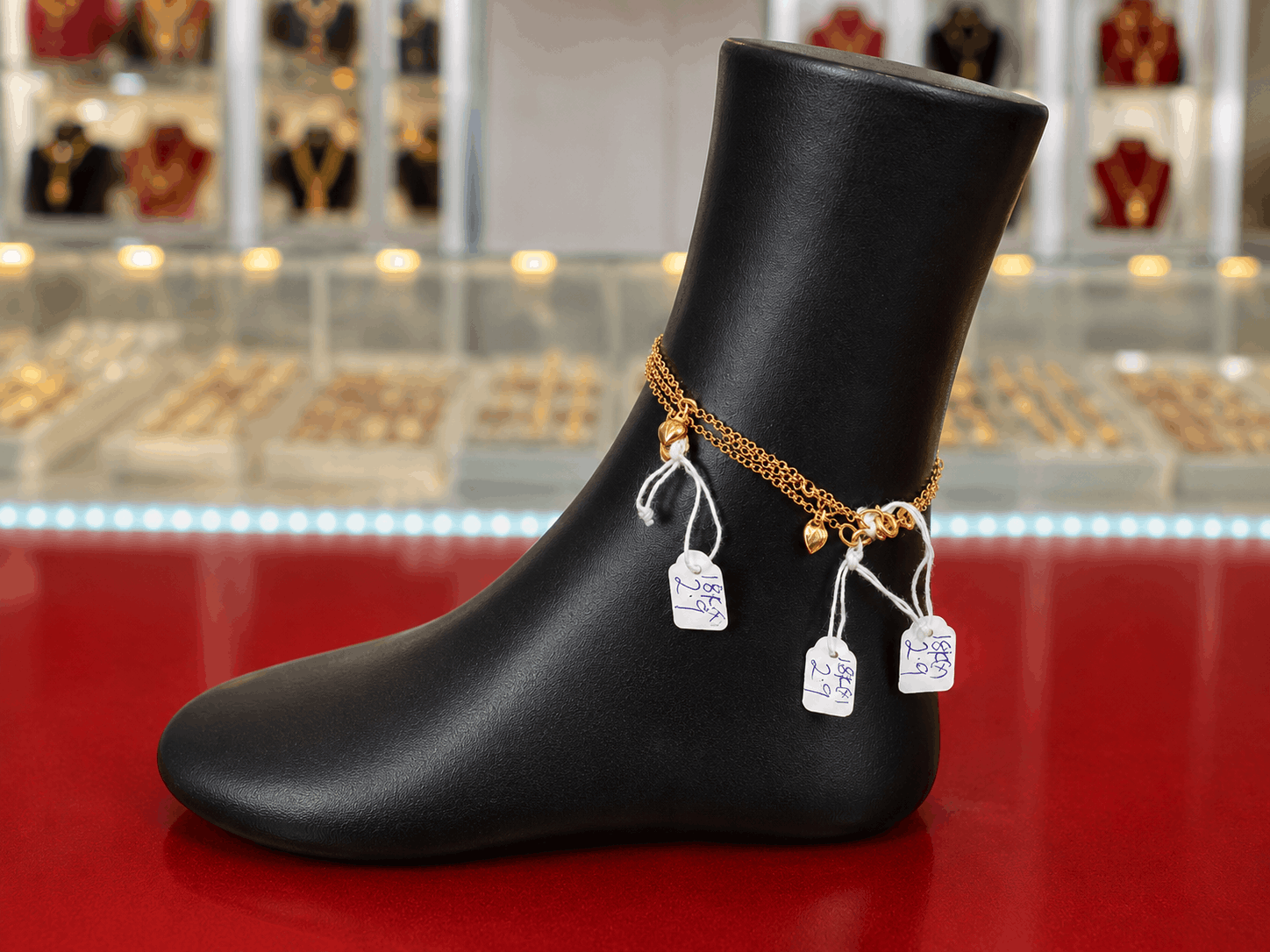 18K Gold Layered Charm Anklet – 2.9g side view