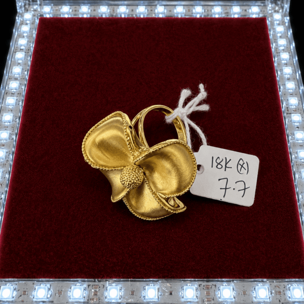 18K Gold Floral Statement Ring – 7.7g