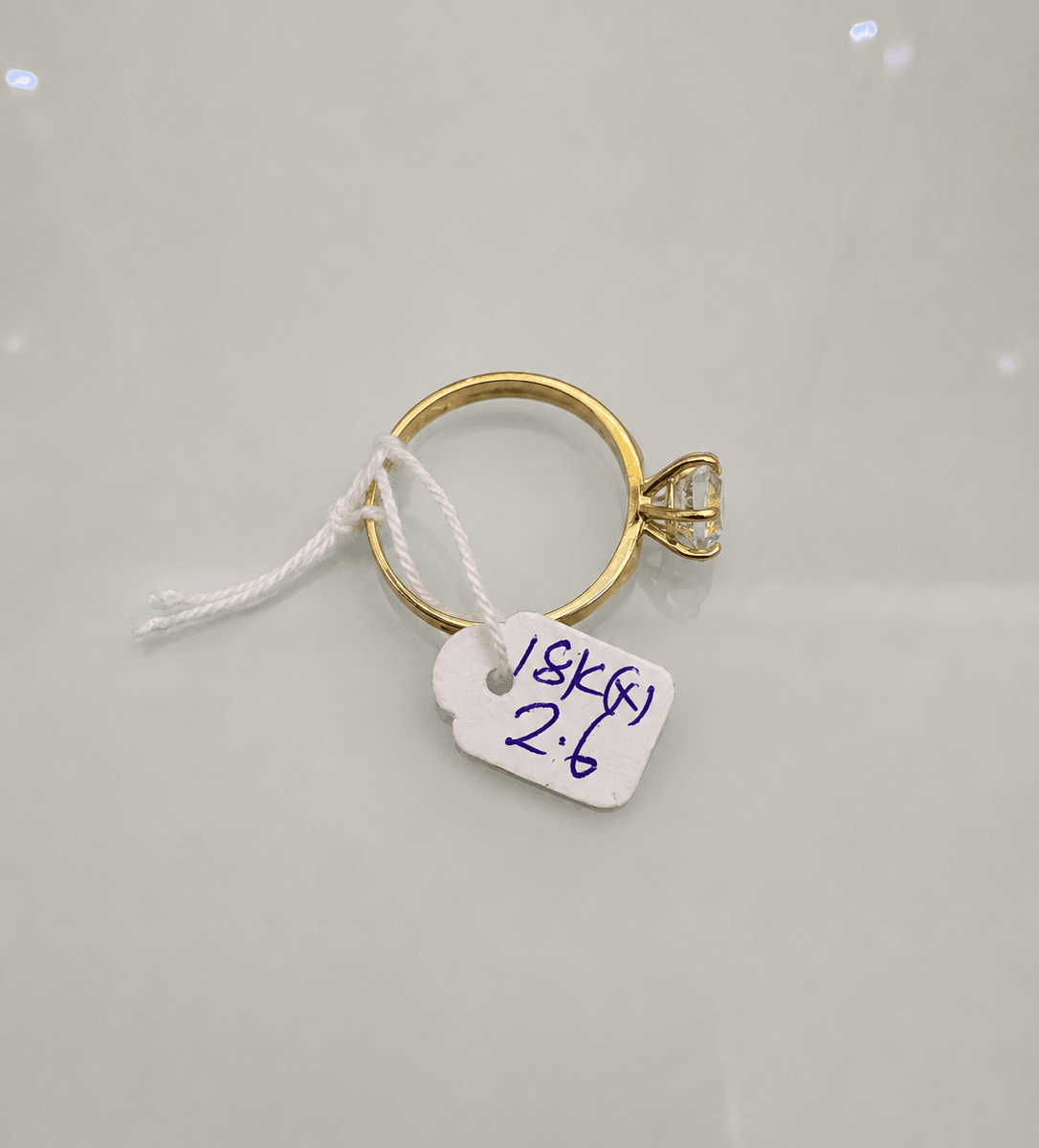 18K Gold Classic Solitaire Ring – 2.6g